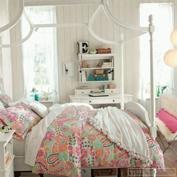 Zdjęcie sypialni dla dziewczynki w wieku 12 lat