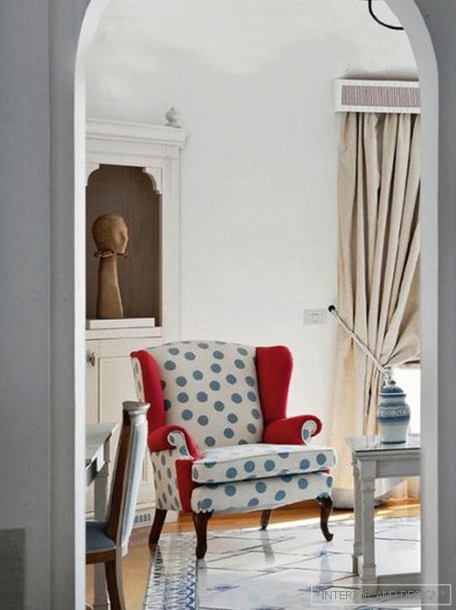 Meble tapicerowane (krzesełko klasyczne) - 4